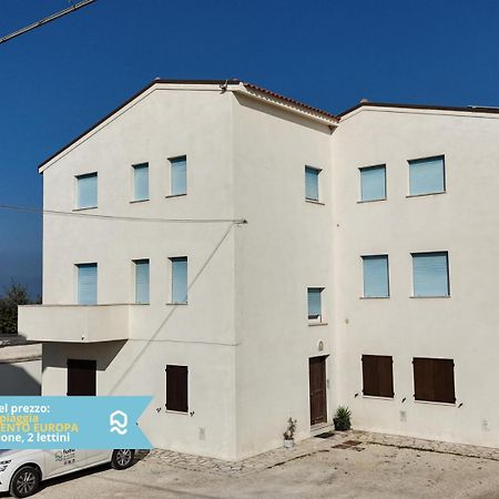 Rs321 - Marcelli, Trilocale Fronte Mare Con Spiaggia Inclusa المظهر الخارجي الصورة